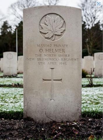Het graf van Otto Helmer